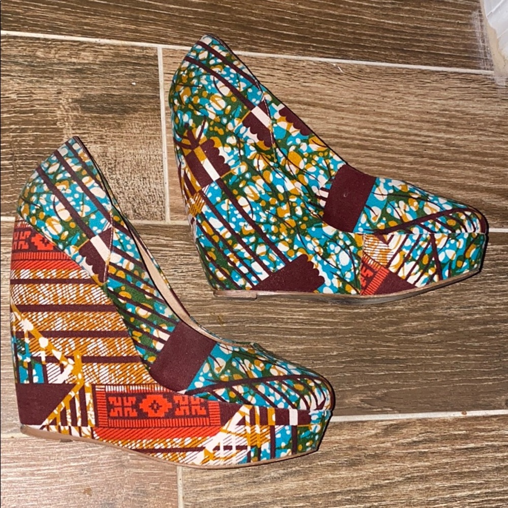ALDO WEDGES